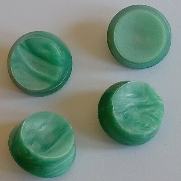 4 Vintage Rare Retro Sewing Buttons - Picture 7 of 14